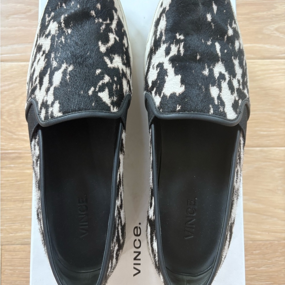 Vince Blair black/white calf-hair slip-on. Size 9.5